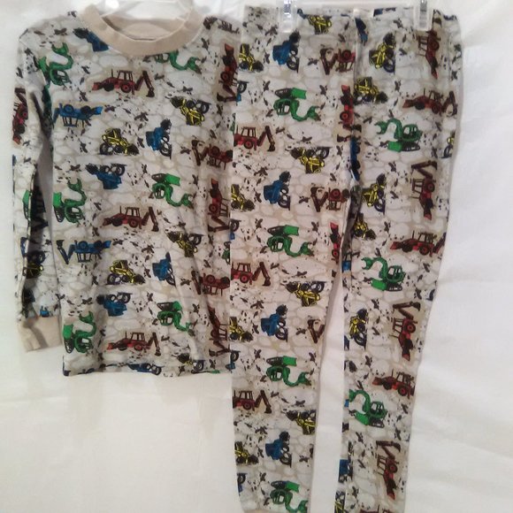 Kirkland Signature Boy's 2 Piece Pajamas set Color Tan w/ Trucks Size 8 - Picture 3 of 7
